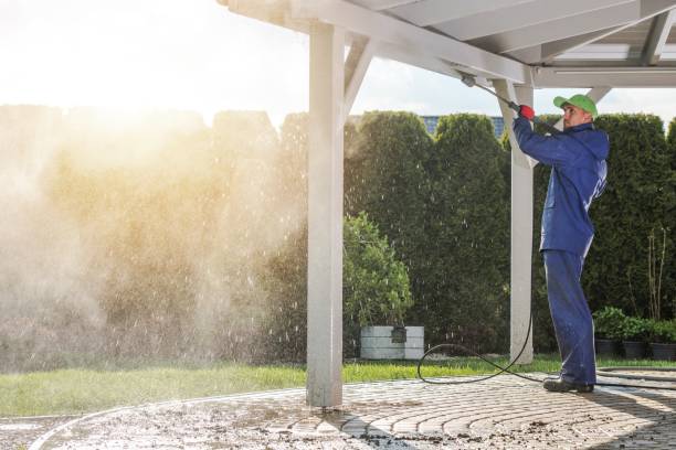 Spring Cleaning in Belleair Bluffs, FL